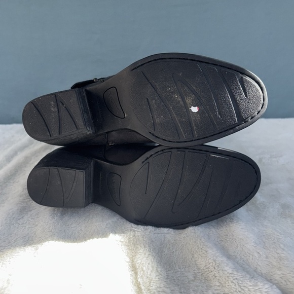 EUC Born Black Knee-High Leather Saddler Boots Size 6.5‎M - Picture 5 of 9